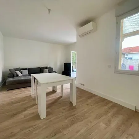 Maison De Avec Piscine Et Climatisation *